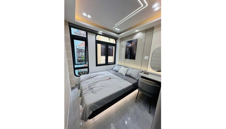 **QUẬN 5 Bán gấp căn nhà 5 tầng Thang máy đường Trần Tuấn KhảI - Bùi Hữu Nghĩa, chỉ 15.3 tỷ