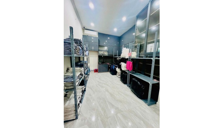 Khu An Đông Q5 Nhà Đẹp Hẻm Ôtô Tải né, 4Tầng CN49,5m2- Vị Trí Đẹp, Vào Ở Ngay.12TỶ Hơn