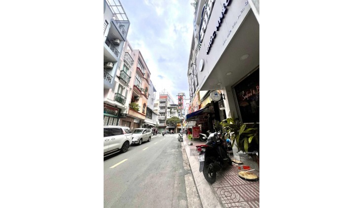 *+ Bán nhà Lô Góc , 2 MT Bàn Cờ P3 Q3 -Ngang Hiếm 4.7m 5Tầng 5PN, Hơn 23Tỷ