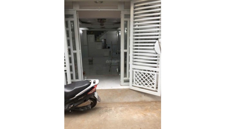 Nhà 3 tầng đúc BTCT 4,1x14 HXH 6m Quận 8 ngay chợ chỉ 4.8 tỷ TL