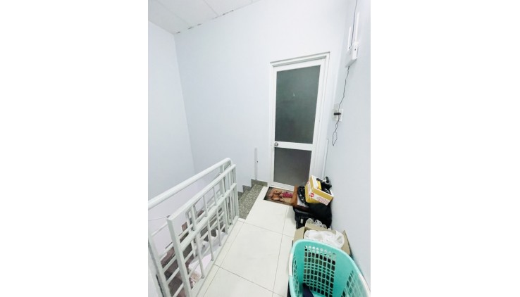Bán nhà hẻm 42m2 Dương Bá Trạc 2 tầng phường 1 quận 8 chỉ nhỉnh 5 tỷ