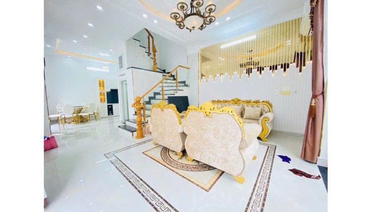 Nhà Góc 2 MT 140 Trần Quang Khải + Trần Khắc Chân, P.Tân Định, Quận 1