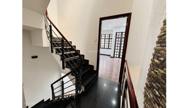 Hẻm XE HƠI TÂN QUÝ Q.TÂN PHÚ 4X14m2  3T 2PN giá chỉ 6TỶxx TL