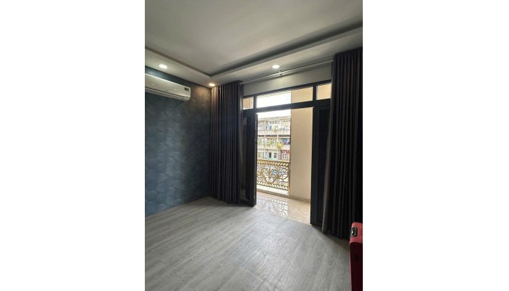BÁN NHÀ MỚI ĐẸP MẶT TIỀN  NGUYỄN TRI PHƯƠNG Q5, 6TẦNG NGANG 4.3M FULL NỘI THẤT
