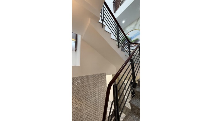 Q5 SIÊU HIẾM NHÀ BÁN-Hẻm xe hơi, gần mặt đường Nguyễn Văn Đừng-4Tầng 4PN-Nhỉnh 10Tỷ