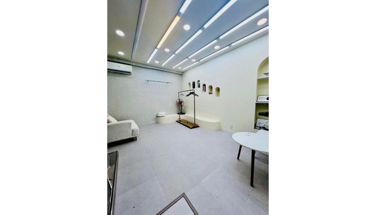 Khu An Đông Q5 Nhà Đẹp Hẻm Ôtô Tải né, 4Tầng CN49,5m2- Vị Trí Đẹp, Vào Ở Ngay.12TỶ Hơn