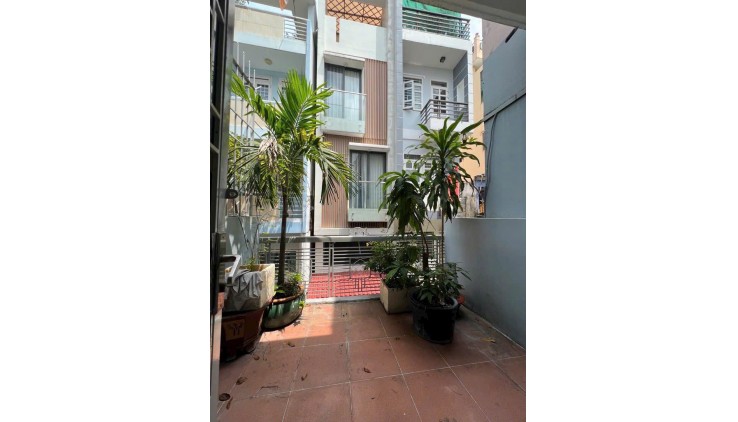 * NGỘP  Chủ Gấp Bán!Một Căn Ra MT Lê Hồng Phong,4Tầng,7PN 64m, Ôtô Vào Nhà.Xíu 10Tỷ