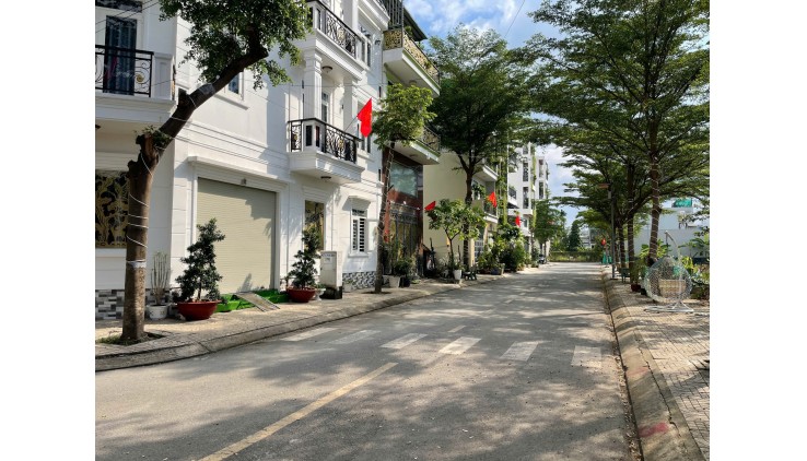 Nhà Cực Đẹp 4 tầng 56m2 có 6,6 tỷ TX25 Thạnh Xuân Quận 12 Tp. Hồ Chí Minh