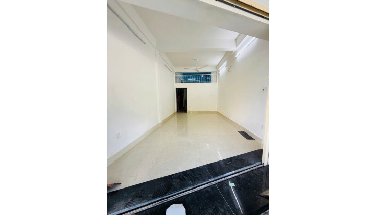 HIẾM-Q5 Nhà Mặt Tiền KD Hồng Bàng Ngay Thuận Kiều Plaza 2Tầng 44M2
Chỉ 4,5 TỶ TL