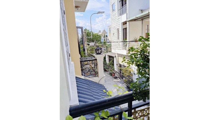 Bán nhà hxh 49m2-3tang sát mt Tân Chánh Hiệp 8 - Q12 , sát Hiệp Thành City , 5 tỷ nhỉnh 0932030061