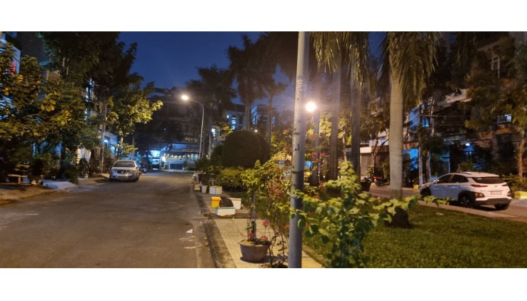 NHÀ 4 TẦNG- ĐẶNG THÙY TRÂM, BÌNH THẠNH - VIEW CÔNG VIÊN(HIẾM)- ĐƯỜNG 10M THÔNG