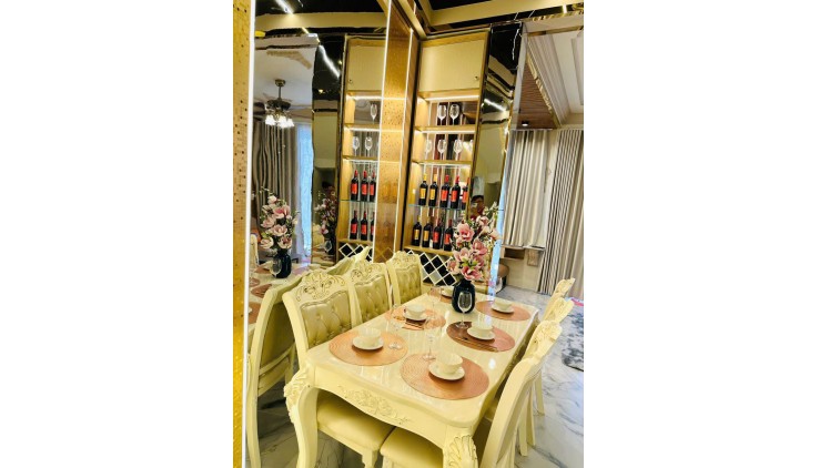 Nhà Ni Sư Huỳnh Liên, P. 10 Q. Tân Bình DT 5x11m DTS 43,8m2 3Tầng, nhỉnh 4 tỷ