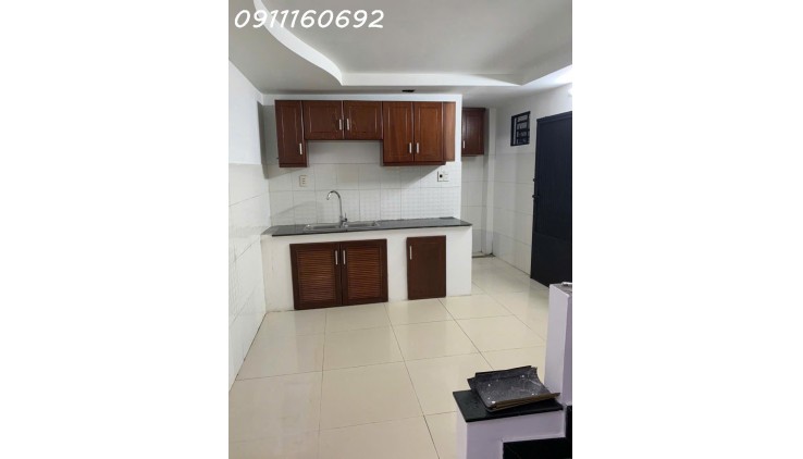 Bán Nhà Hẻm Số 4, Cư Xá Đô Thành, P.4, Q.3, 7.2 Tỷ (3.6 x 16m)