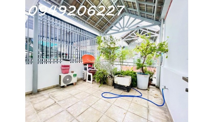 Nhà Sang Xịn Nơ Trang Long Bình Thạnh DT 40m2, 5 Tầng Vuông Vức, HXH Chỉ 7 Tỷ 4