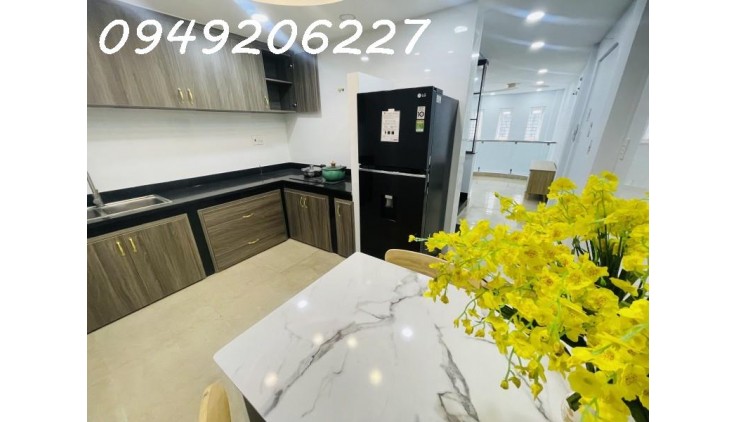 Nhà Sang Xịn Nơ Trang Long Bình Thạnh DT 40m2, 5 Tầng Vuông Vức, HXH Chỉ 7 Tỷ 4