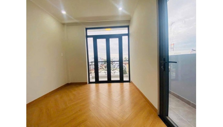 NHÀ MỚI 4 TẦNG XÂY 2025  - NGAY GIGAMALL PHẠM VĂN ĐỒNG - P.HIỆP BÌNH CHÁNH,THỦ ĐỨC