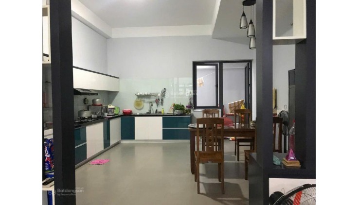 Mặt tiền 4 tầng BTCT - 100m2 (5x20) - đường 16m Quận 8 - Tặng toàn bộ nội thất - nhỉnh 9 tỷ