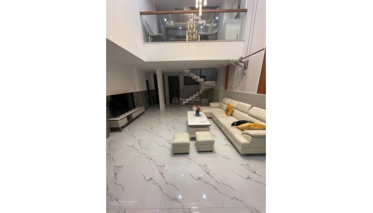 Cách mặt tiền Tạ Quang Bửu 100m, 80m2 6 phòng ngủ, gần chợ, ngay trung tâm Aeon Cao Lỗ