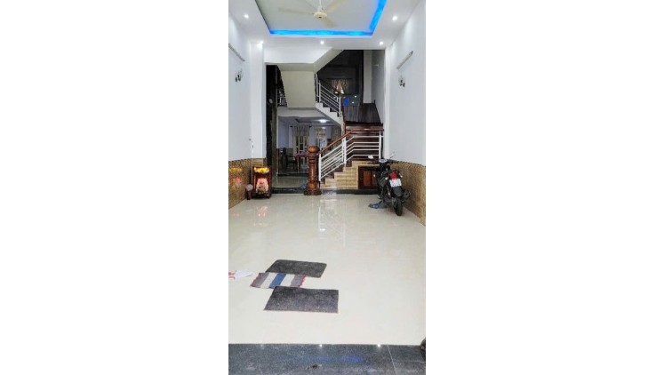 Bán Đất tặng Nhà 535m2 có 33 tỷ Chợ Bùi Văn Ngữ Hóc Môn Tp. Hồ Chí Minh