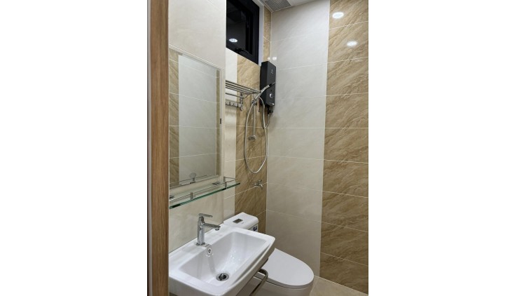 Căn hộ dịch vụ cho thuê: 114/106/7 Vườn Lài, phường Phú Thọ Hoà , quận Tân Phú , HCM
