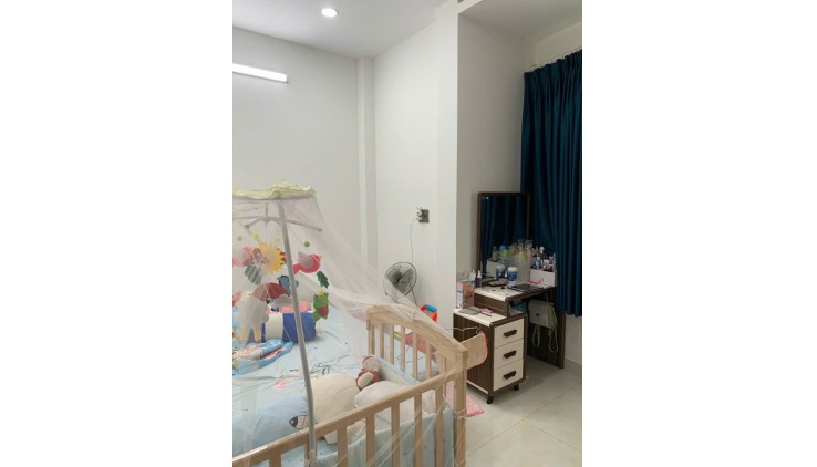 CHỦ ĐỊNH CƯ CẦN BÁN GẤP–GIẢM SỐC 120 TRIỆU!-3 TẦNG-41M2-NHỈNH 4 TỶ