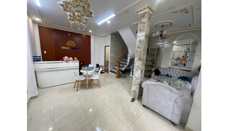 Cho thuê tòa nhà 283/72 Cách Mạng Tháng 8 , Phường 12 , Q10 DT 4.2x17m