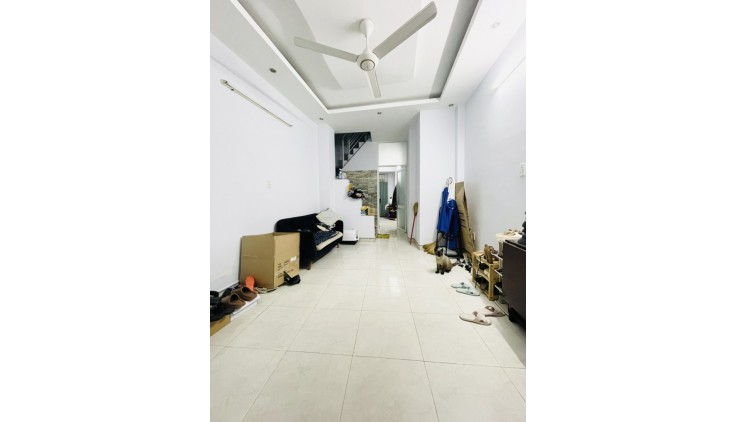 Bán nhà hẻm 42m2 Dương Bá Trạc 2 tầng phường 1 quận 8 chỉ nhỉnh 5 tỷ