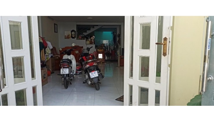 Bán nhà 83m2, 4PN, 2WC, 4.4 tỷ, Bình Trị Đông B, Bình Tân