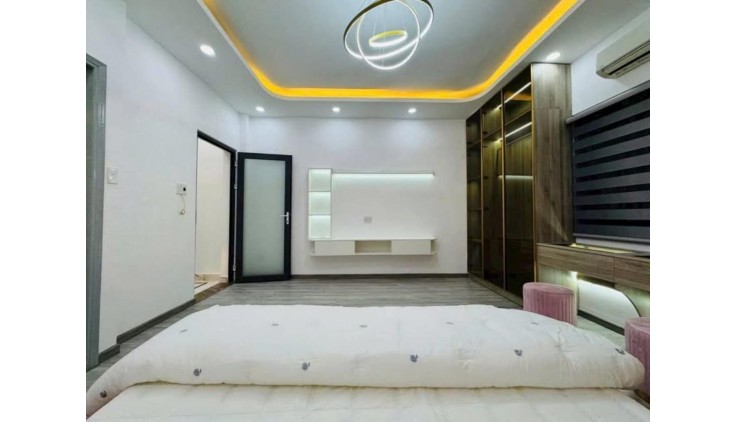 **Bán nhà ngay Âu Cơ, phường 9 Tân Bình; (4*19) - 3 tầng nhà đẹp