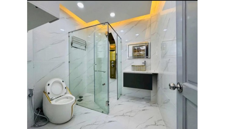**Bán nhà ngay Âu Cơ, phường 9 Tân Bình; (4*19) - 3 tầng nhà đẹp