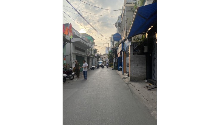 **Bán nhà đường Âu Cơ, phường 9, Tân Bình; 4x17 - nhà 4 tầng sang chảnh