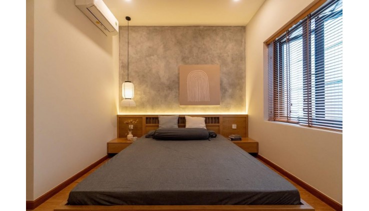 **Bán nhà đường Lạc Long Quân, phường 11 Tân Bình; 4x15 nhà nở hậu