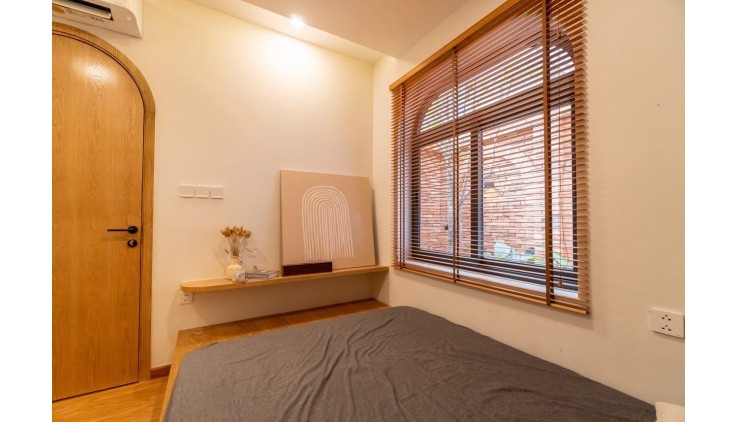 **Bán nhà đường Lạc Long Quân, phường 11 Tân Bình; 4x15 nhà nở hậu