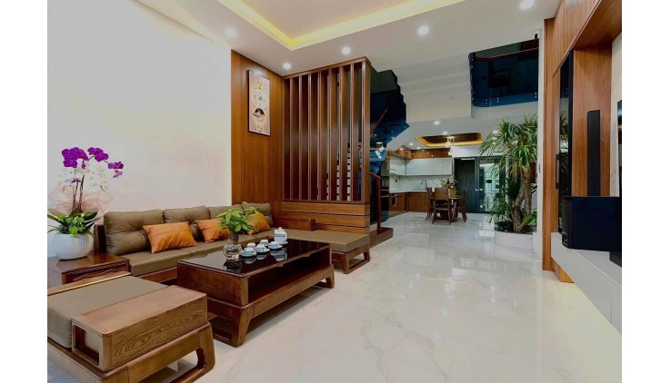 **Bán nhà đường Lê Văn Huân, phường 13, Tân Bình, 4x13 - nhà 4 tầng