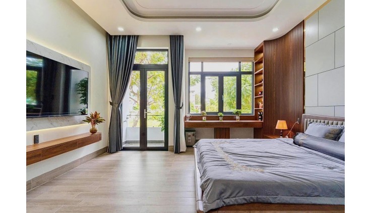 **Bán nhà đường Lê Văn Huân, phường 13, Tân Bình, 4x13 - nhà 4 tầng