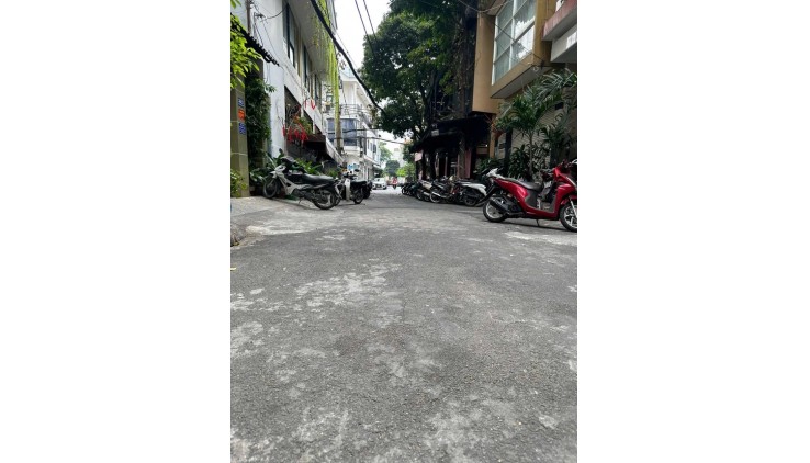 **Bán nhà đường Lê Văn Huân, phường 13, Tân Bình, 4x13 - nhà 4 tầng