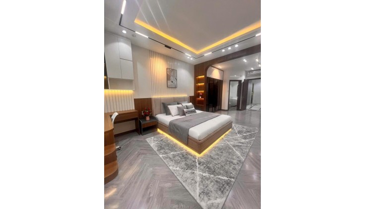 **Bán nhà đường Phạm Văn Hai, phường 3, Tân Bình; (8,6*13) - nở hậu