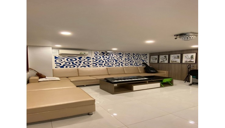 Bán nhà HXH quay đầu Cách Mạng Tháng 8, P15, Q10, 78m2, 5 tầng.
