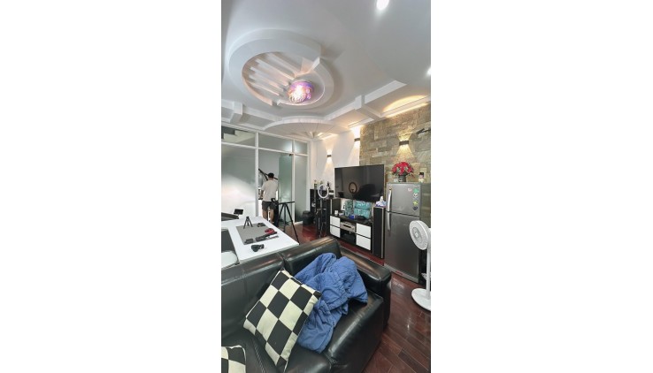 **Bán nhà phường 3 Tân Bình**, HXH Nguyễn Bặc; 4x12; nhà đẹp ở ngay
