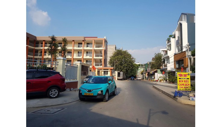 NHỎ MÀ NGON, Nhà HXH gần Siêu thị Emart, 21m2, 2.25 tỷ TL 0964364745