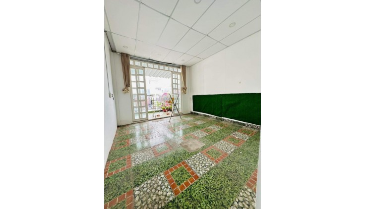 Bán nhà DT đất 72m2, Hẻm xe tải tránh Đường Thoại Ngọc Hầu, Q. Tân Phú
