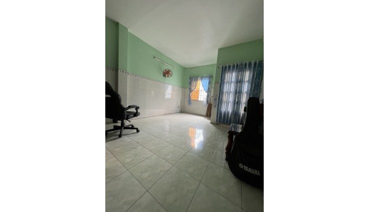 Bán nhà DT đất 50m2, Hẻm xe tải Đường Thoại Ngọc Hầu, Q. Tân Phú