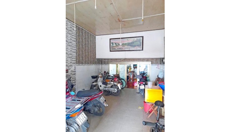 Mặt tiền Phạm Thế Hiển 4.5x20 chỉ 14 tỷ