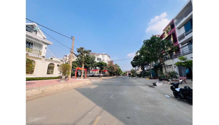 Đất mặt tiền lô góc 280m2 (15x20m) đường 20m quận 8 khu biệt thự xây tự do giá chỉ nhỉnh 12 tỷ