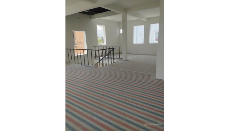 Biệt thự thô Quận 8 - 230m2, ngang siêu lớn 20m, mặt tiền đường 20m chỉ nhỉnh 17 tỷ
