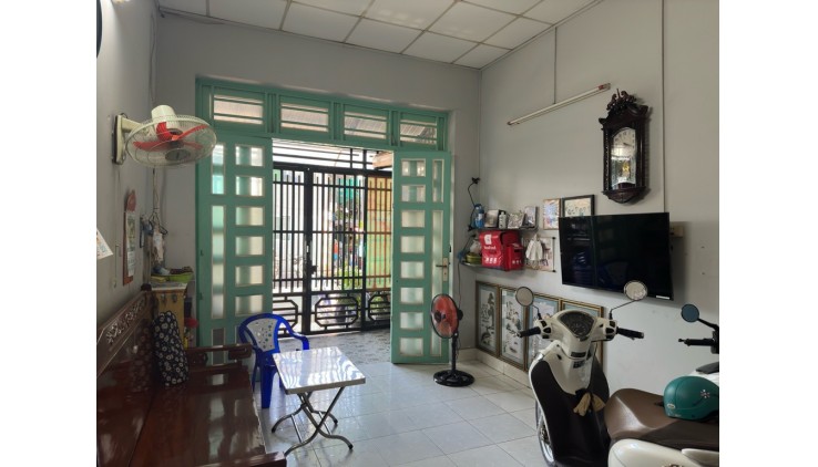 Mặt tiền hẻm Dương Bá Trạc 3.7x16 chỉ 6 tỷ 2