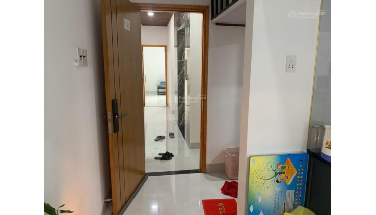 Bán tòa nhà CHDV thang máy 1,1 tỷ/năm -6 tầng 17PN 17WC - đường 6m Phạm Hùng Quận 8 chỉ 18 tỷ TL