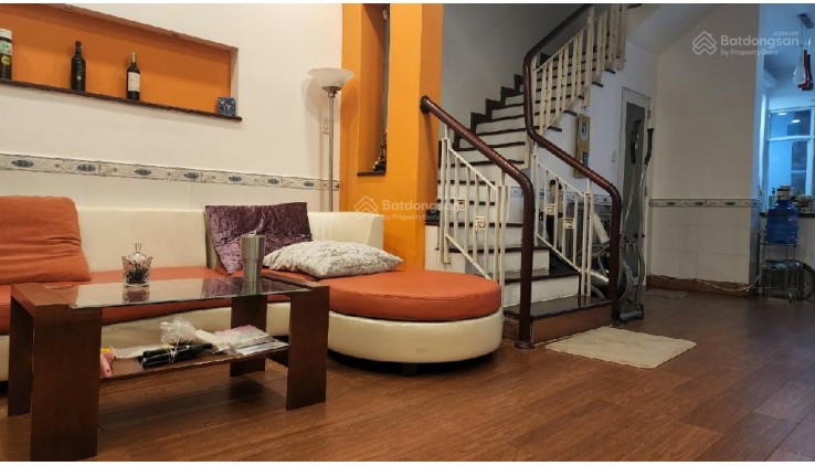 MẶT TIỀN 4 TẦNG 120M2 (5x24) SANG TRỌNG, ĐƯỜNG 10M QUẬN 8 CHỈ 8,2 TỶ