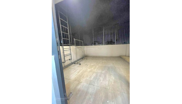 HXH Lũy Bán Bích giao Hòa Bình gần Đầm Sen 4T BTCT - 4x18m giá chỉ 6 tỷzz