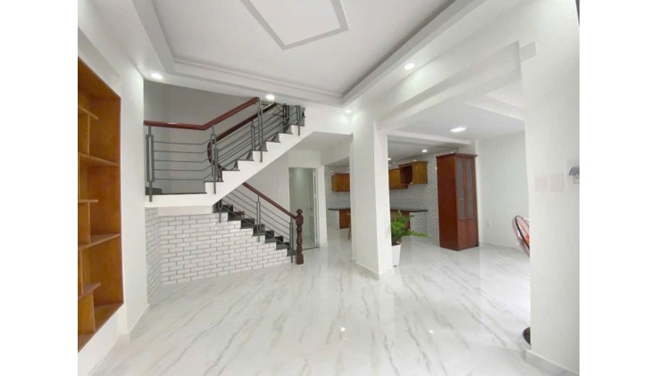 BÁN NHÀ 3 TẦNG– NGANG HIẾM 7M – SỔ ĐẸP HOÀN CÔNG ĐỦ – CHỈ 5 TỶ